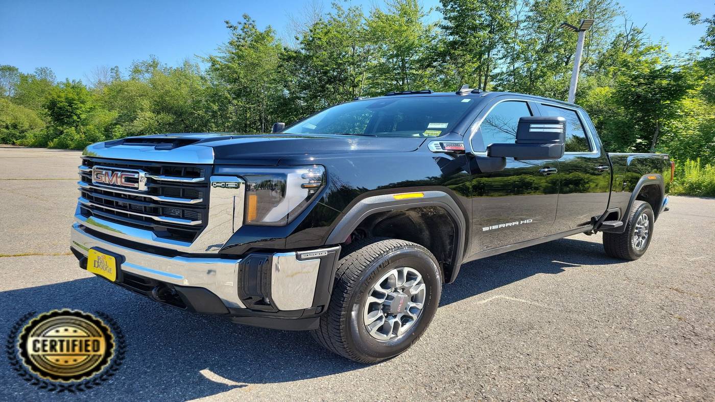 2025 GMC Sierra 3500HD SLE — Pickup Truck — 10,760 mi — Westbrook, ME