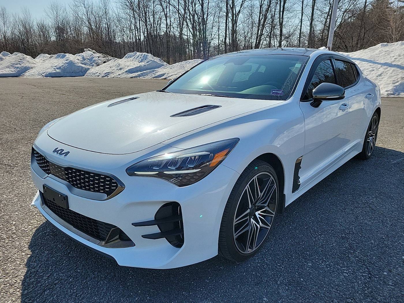 2022 Kia Stinger GT1 — Hatchback — 24,392 mi — Westbrook, ME