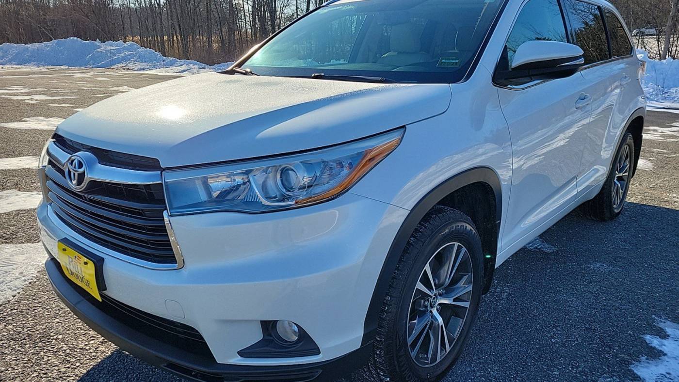 2016 Toyota Highlander XLE — SUV — 71,112 mi — Westbrook, ME