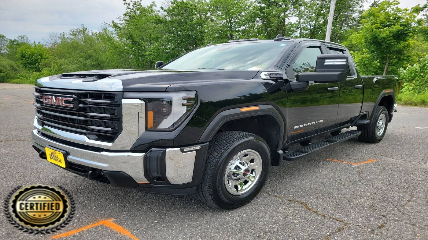 2024 GMC Sierra 2500HD Pro — Pickup Truck — 8,243 mi — Westbrook, ME