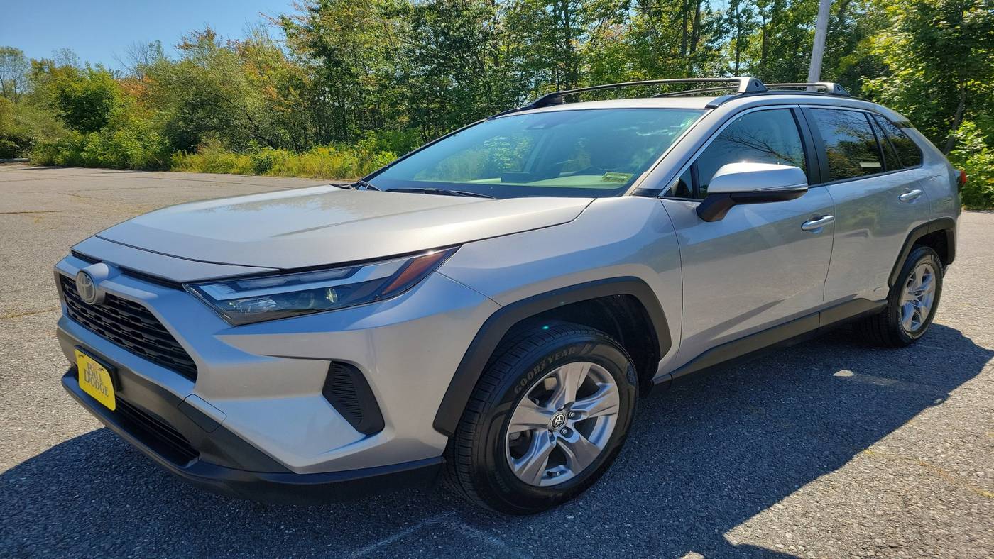 2022 Toyota RAV4 Hybrid XLE — SUV — 30,012 mi — Westbrook, ME