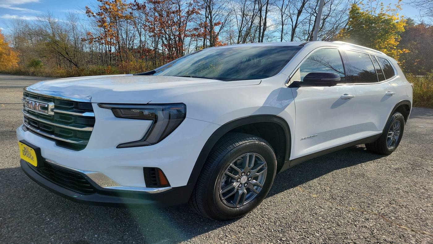 2025 GMC Acadia Elevation — SUV — 6,824 mi — Westbrook, ME