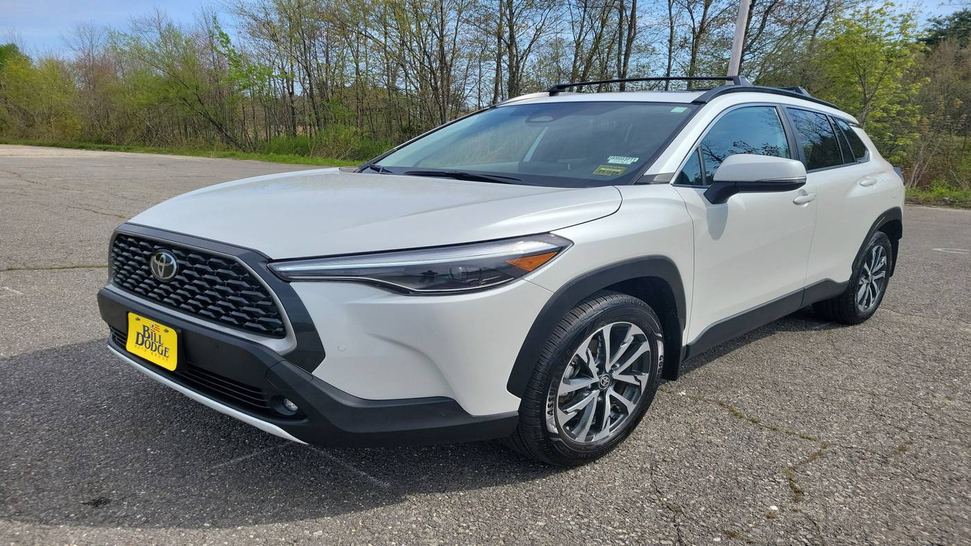 2024 Toyota Corolla Cross XLE — SUV — 4,354 mi — Westbrook, ME