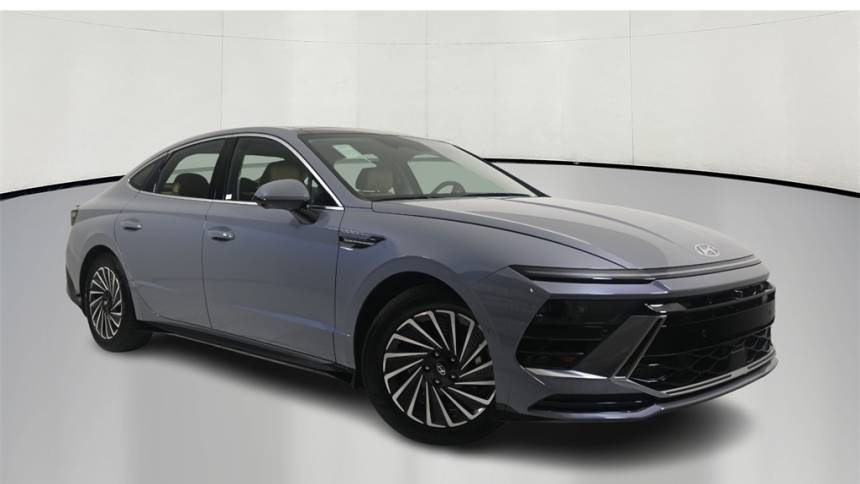 2024 Hyundai Sonata Hybrid Limited — Sedan — 11,993 mi — West Palm Beach, FL