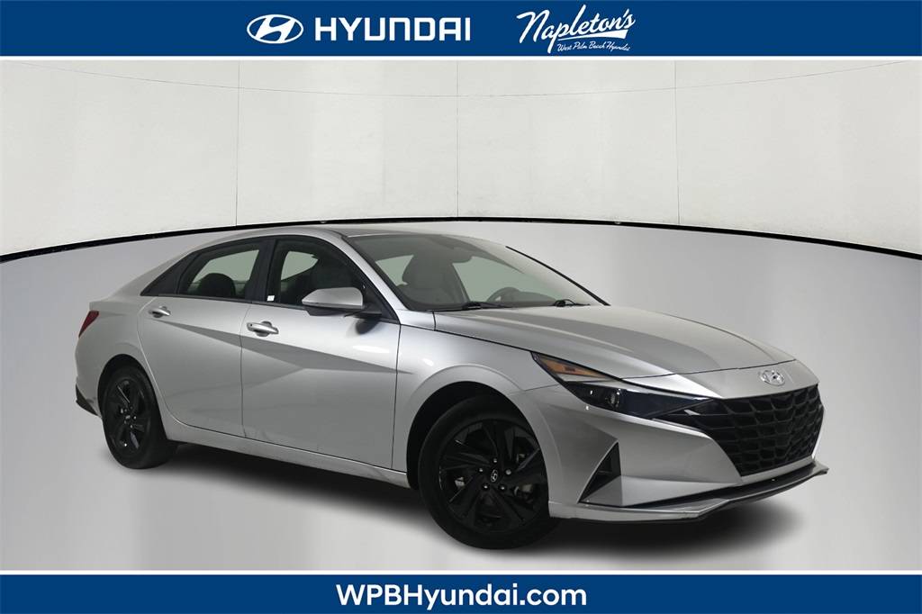 2022 Hyundai Elantra SEL — Sedan — 15,747 mi — West Palm Beach, FL