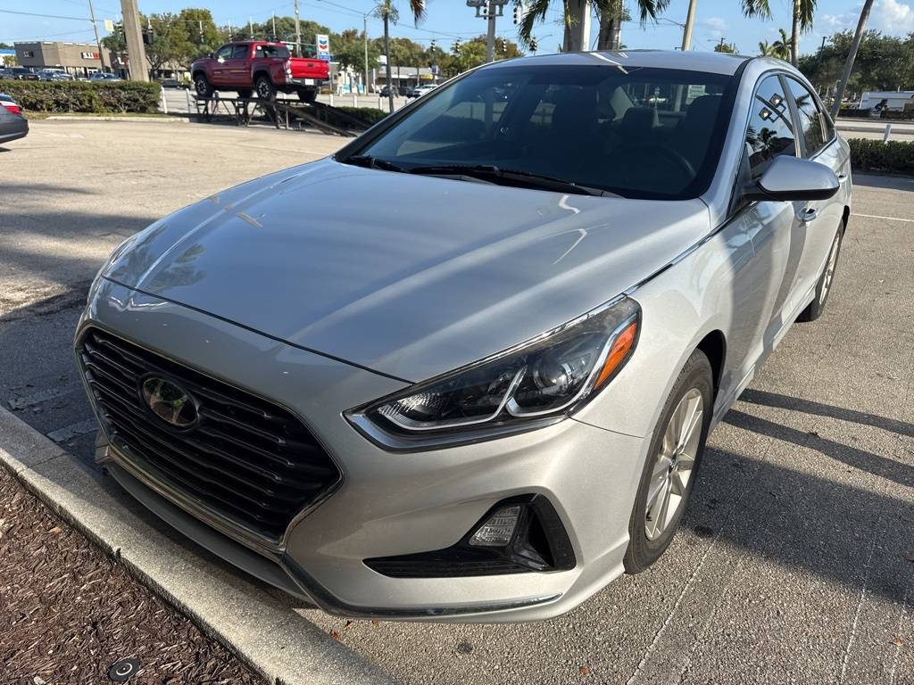2019 Hyundai Sonata SE — Sedan — 44,862 mi — West Palm Beach, FL
