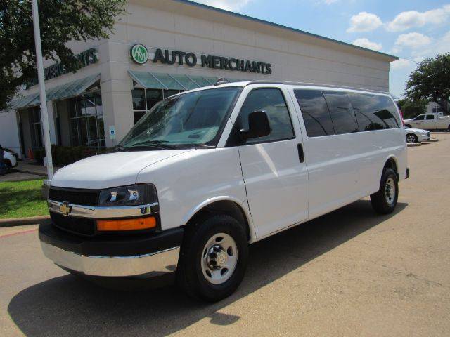 2019 Chevrolet Express Passenger LT — Passenger Van — 33,631 mi — Plano, TX