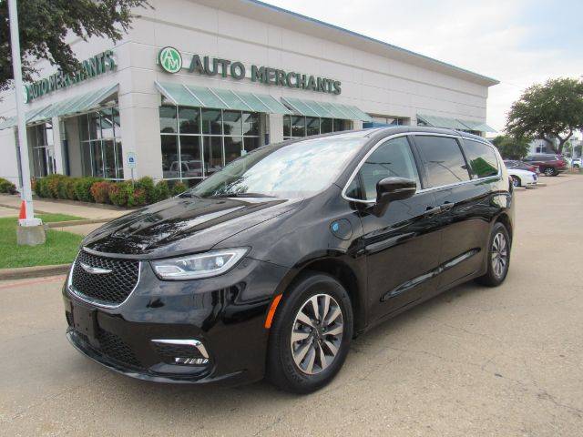 2024 Chrysler Pacifica Hybrid Select — Minivan — 34,206 mi — Plano, TX