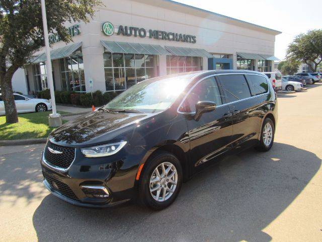 2024 Chrysler Pacifica Touring L — Minivan — 45,161 mi — Plano, TX