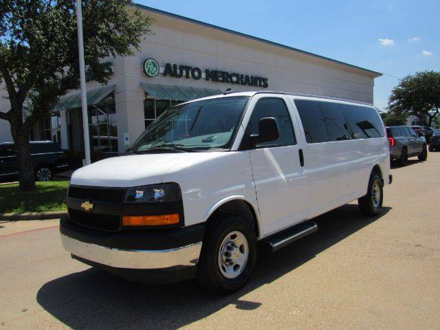 2023 Chevrolet Express Passenger LT — Passenger Van — 34,693 mi — Plano, TX