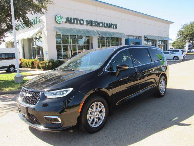 2025 Chrysler Pacifica Select — Minivan — 25,778 mi — Plano, TX