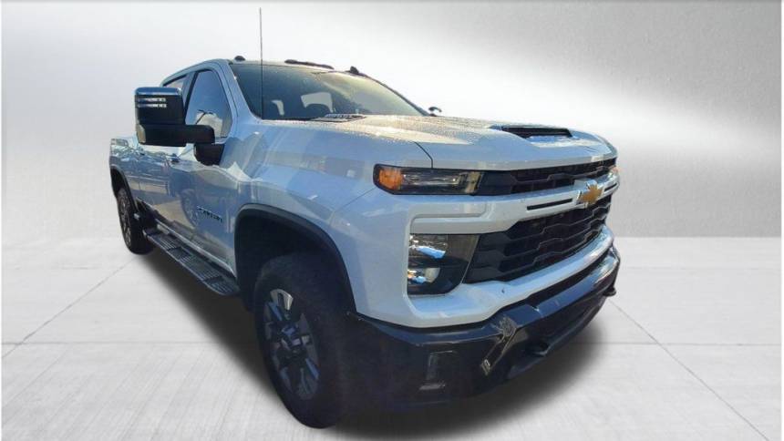 2024 Chevrolet Silverado 2500HD Custom — Pickup Truck — 14,561 mi — Miami, FL