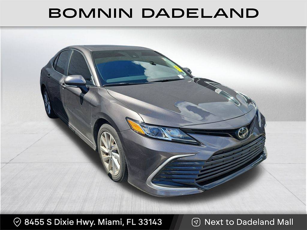 2024 Toyota Camry LE — Sedan — 33,622 mi — Miami, FL