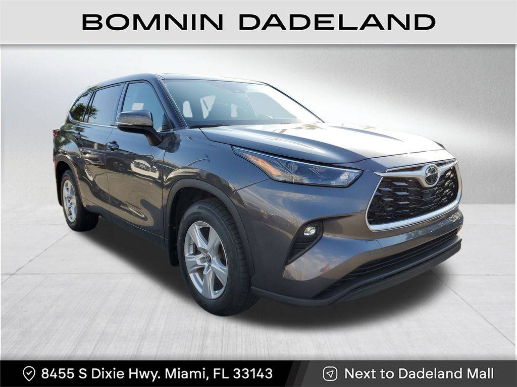 2022 Toyota Highlander LE — SUV — 32,391 mi — Miami, FL