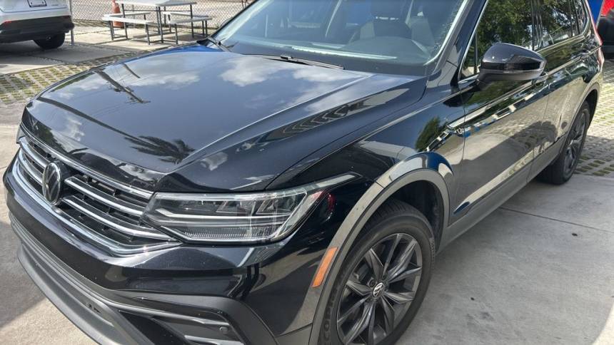 2023 Volkswagen Tiguan SE