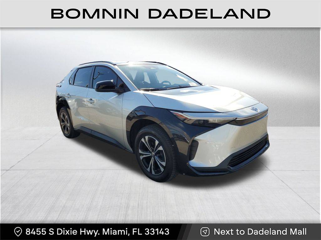 2024 Toyota bZ4X XLE — SUV — 4,216 mi — Miami, FL