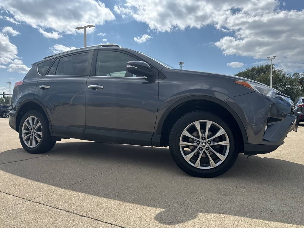 2016 Toyota RAV4 Limited — SUV — 153,463 mi — Crystal Lake, IL