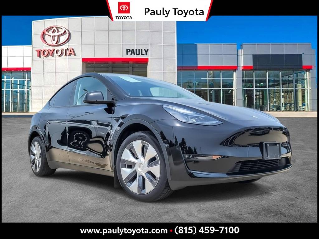 2024 Tesla Model Y Long Range — SUV — 22,821 mi — Crystal Lake, IL