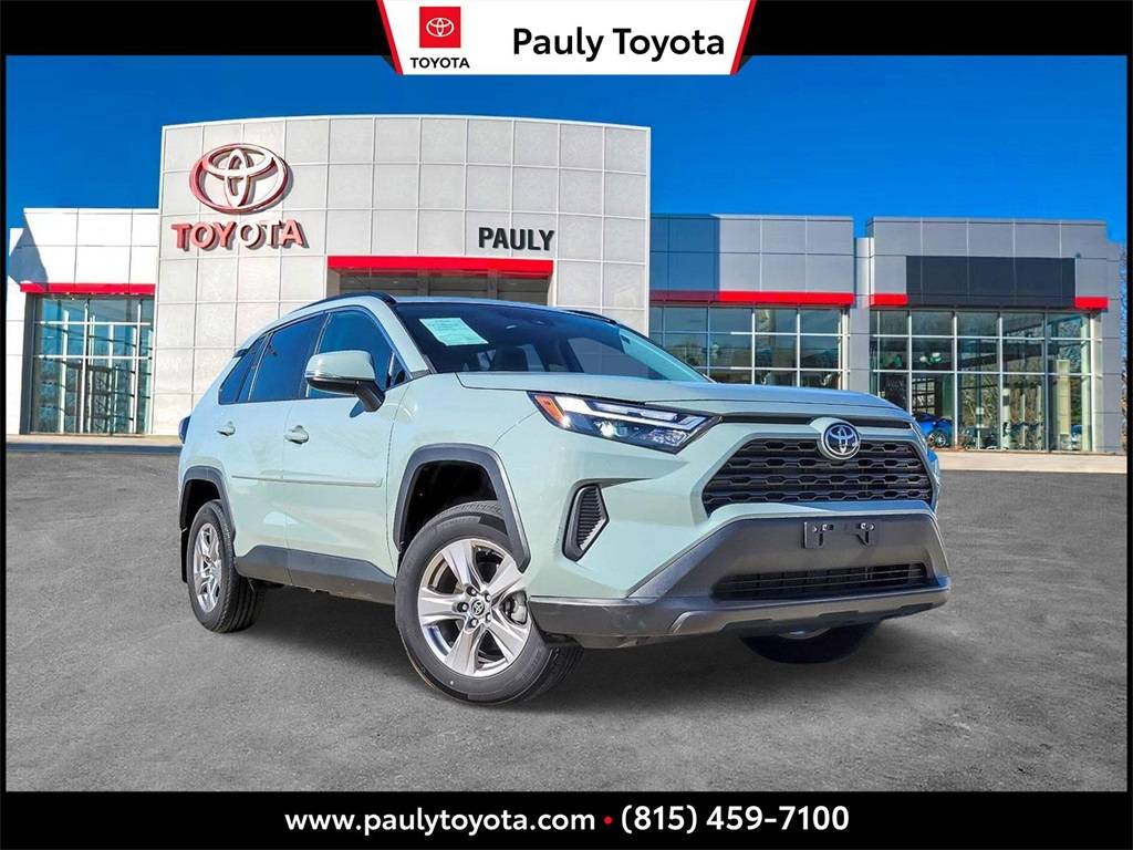 2022 Toyota RAV4 XLE — SUV — 32,865 mi — Crystal Lake, IL