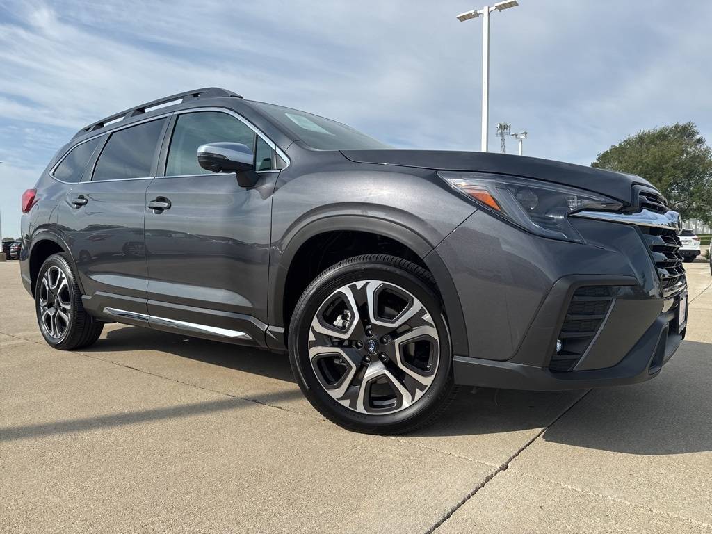 2023 Subaru Ascent Limited — SUV — 18,005 mi — Crystal Lake, IL
