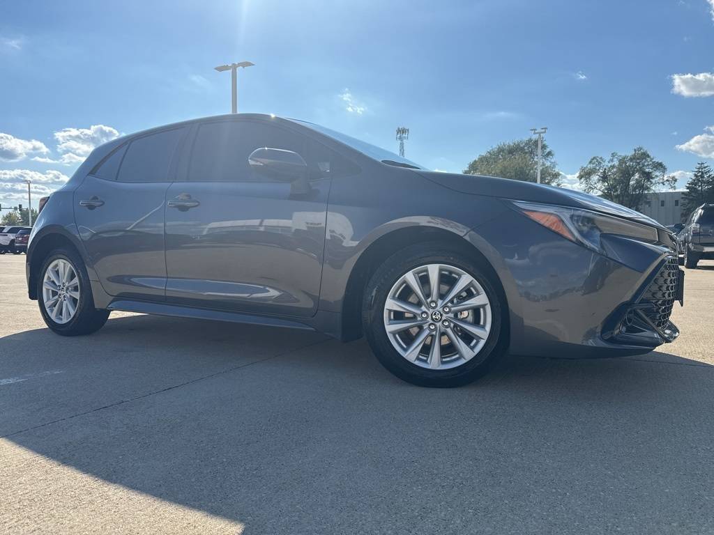 2024 Toyota Corolla Hatchback SE — Hatchback — 35,059 mi — Crystal Lake, IL