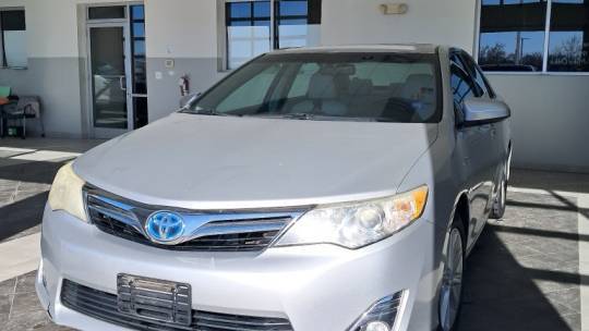 2012 Toyota Camry Hybrid XLE — Sedan — 160,824 mi — Crystal Lake, IL
