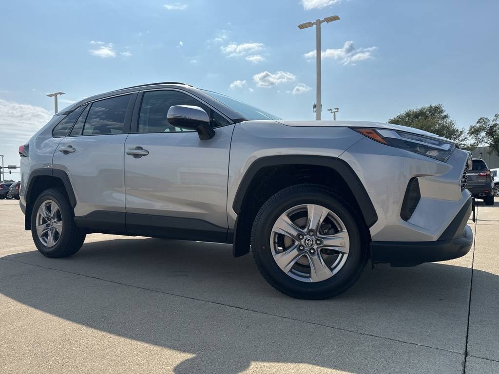 2022 Toyota RAV4 XLE — SUV — 66,108 mi — Crystal Lake, IL