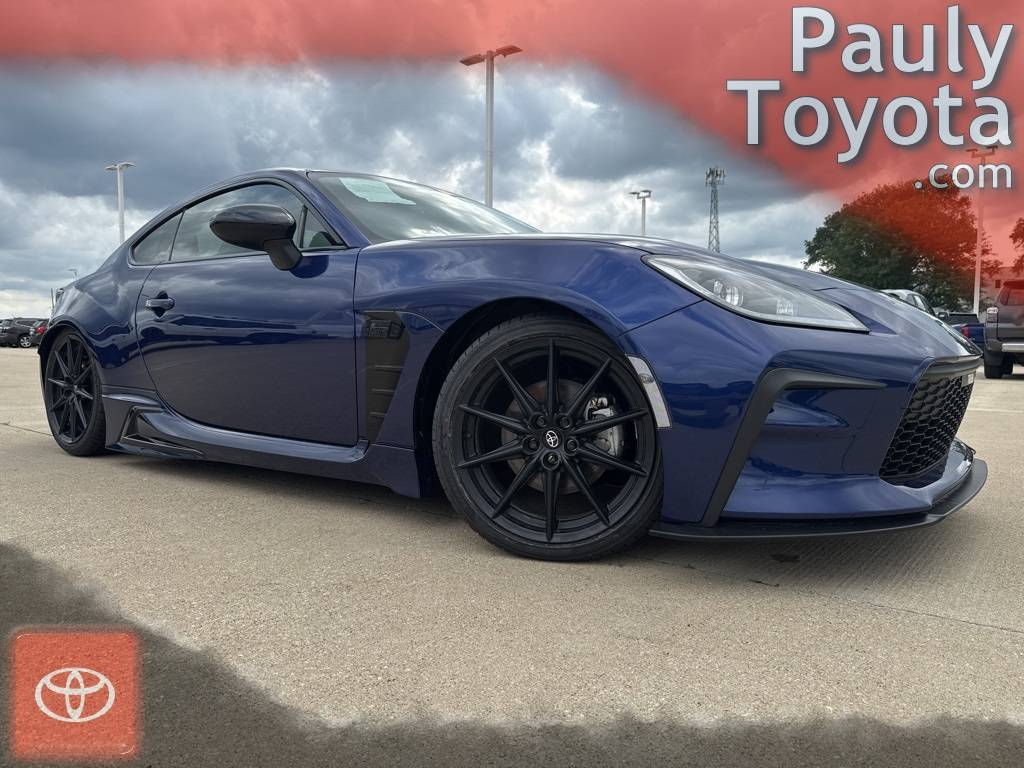 2023 Toyota GR86 Premium — Coupe — 32,499 mi — Crystal Lake, IL