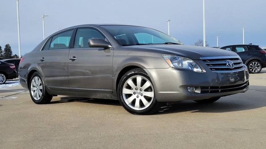 2007 Toyota Avalon XLS — Sedan — 79,757 mi — Crystal Lake, IL