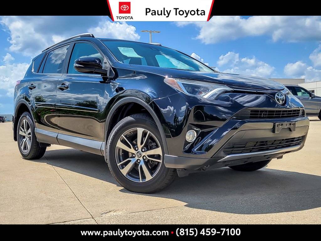 2017 Toyota RAV4 XLE — SUV — 75,153 mi — Crystal Lake, IL