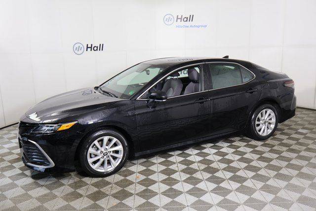2023 Toyota Camry LE — Sedan — 25,016 mi — Virginia Beach, VA
