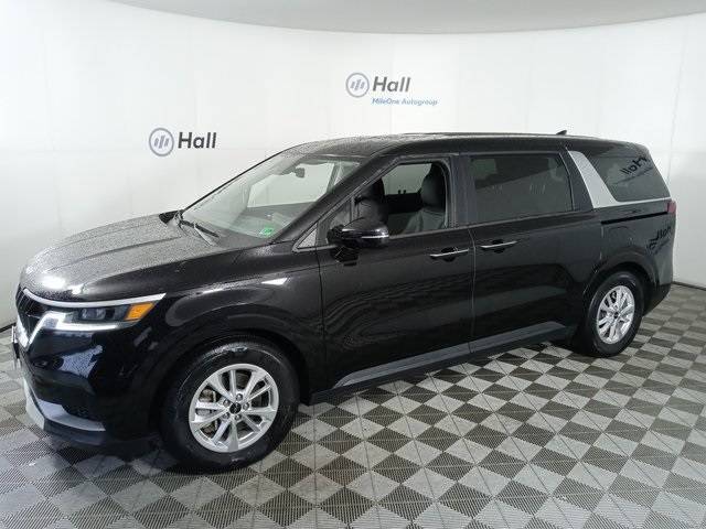 2022 Kia Carnival LXS — Minivan — 11,798 mi — Virginia Beach, VA