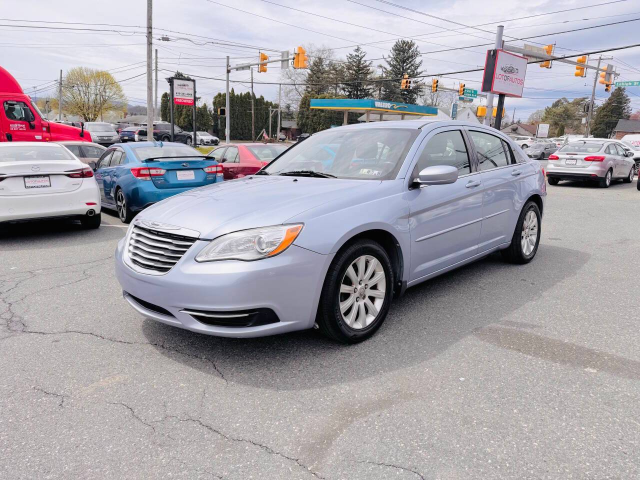 2013 Chrysler 200 Touring — Sedan — 125,564 mi — Allentown, PA
