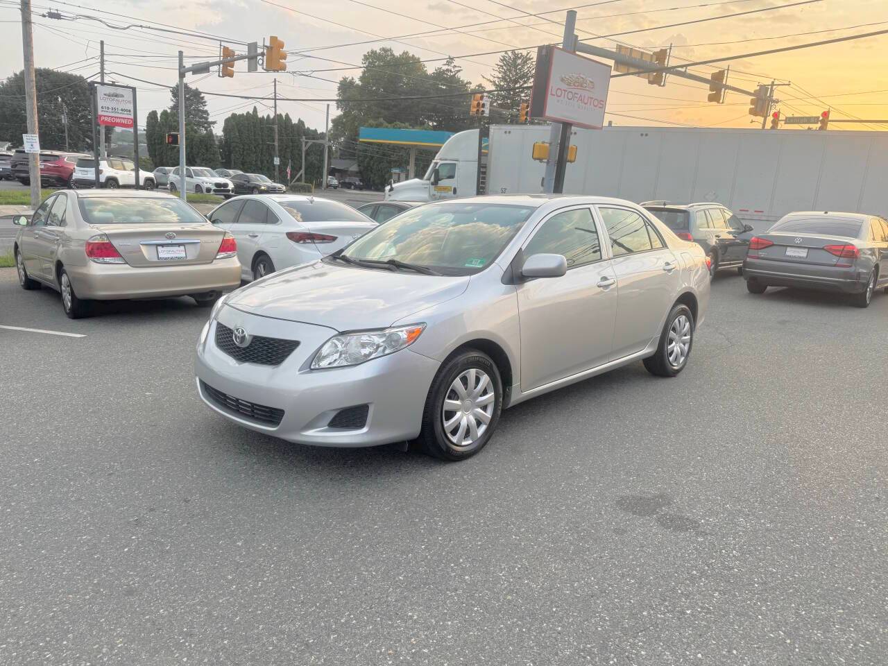 2010 Toyota Corolla LE — Sedan — 129,888 mi — Allentown, PA