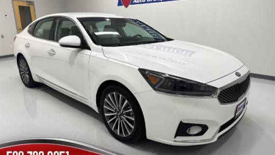 2017 Kia Cadenza Premium — Sedan — 36,671 mi — Kennewick, WA