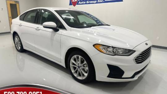2020 Ford Fusion Hybrid SE — Sedan — 111,666 mi — Kennewick, WA