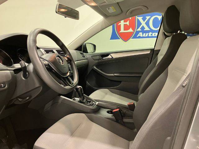2017 Volkswagen Jetta 1.4T S — Sedan — 90,959 mi — Kennewick, WA