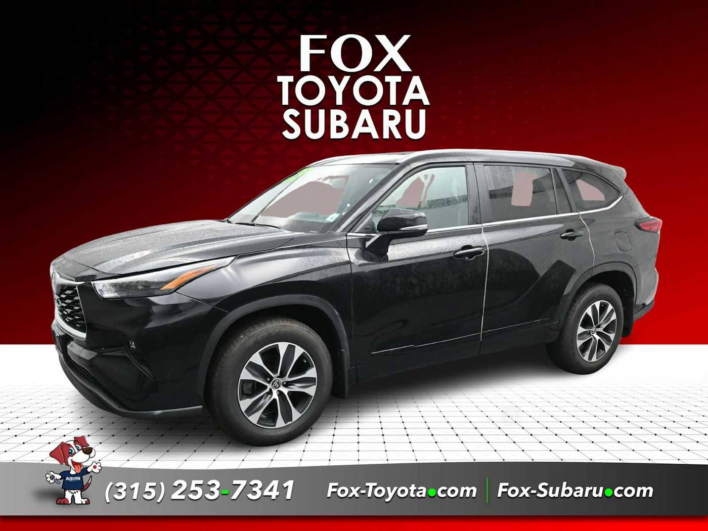 2023 Toyota Highlander XLE — SUV — 3,748 mi — Auburn, NY