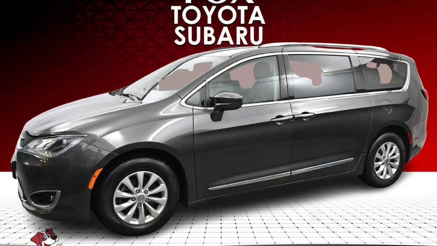 2018 Chrysler Pacifica Touring L — Minivan — 61,329 mi — Auburn, NY