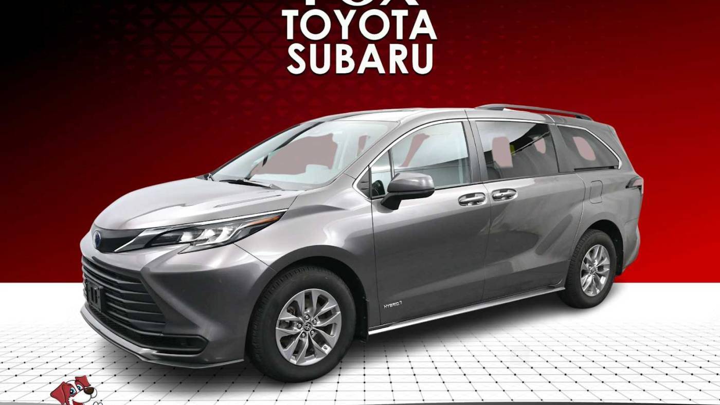 2021 Toyota Sienna LE — Minivan — 38,215 mi — Auburn, NY
