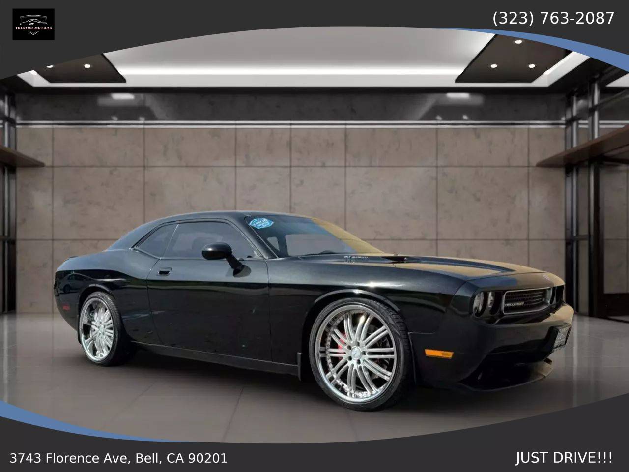2010 Dodge Challenger SRT8 — Coupe — 95,196 mi — Bell, CA