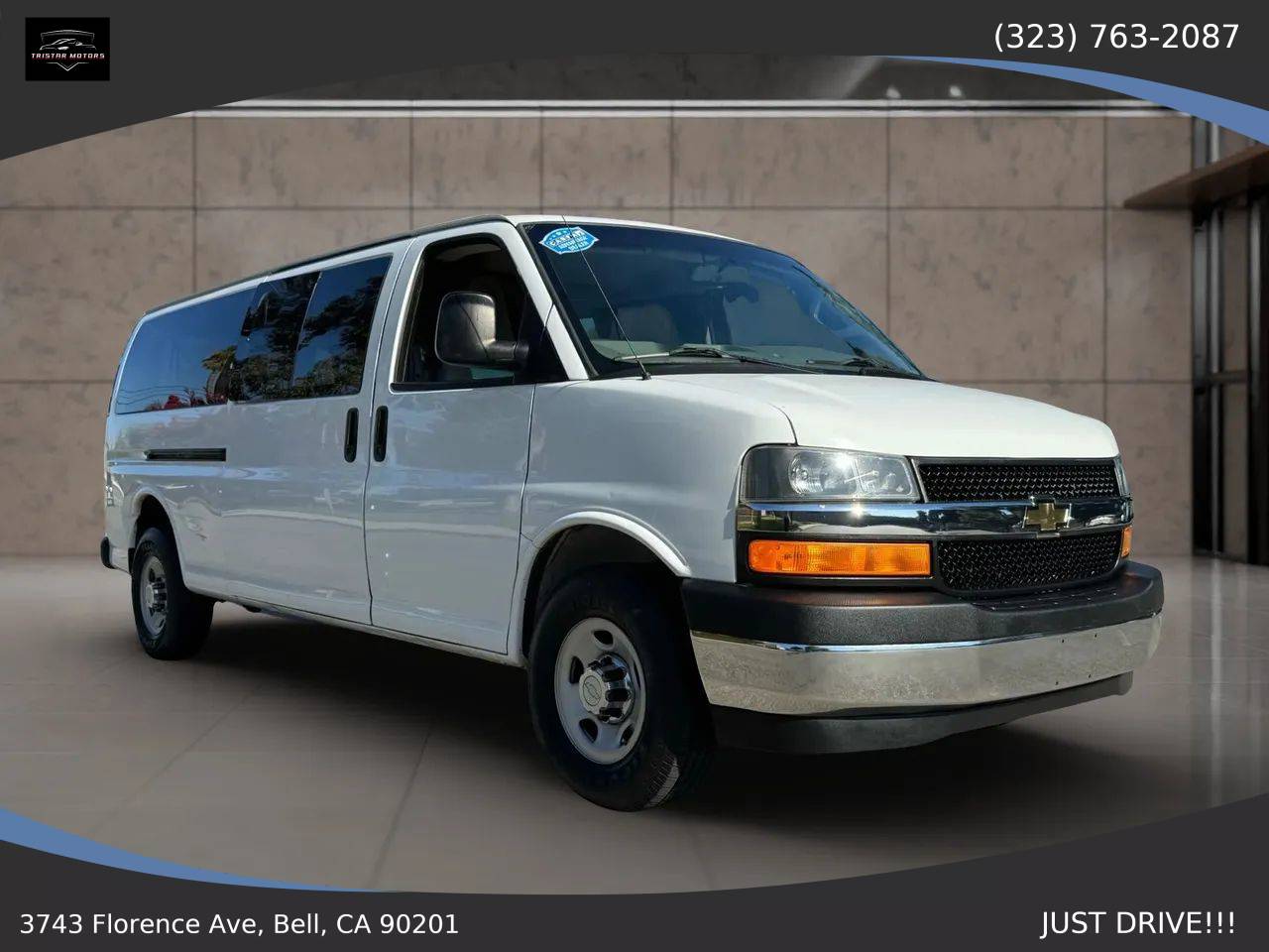 2017 Chevrolet Express Passenger LT — Passenger Van — 100,047 mi — Bell, CA