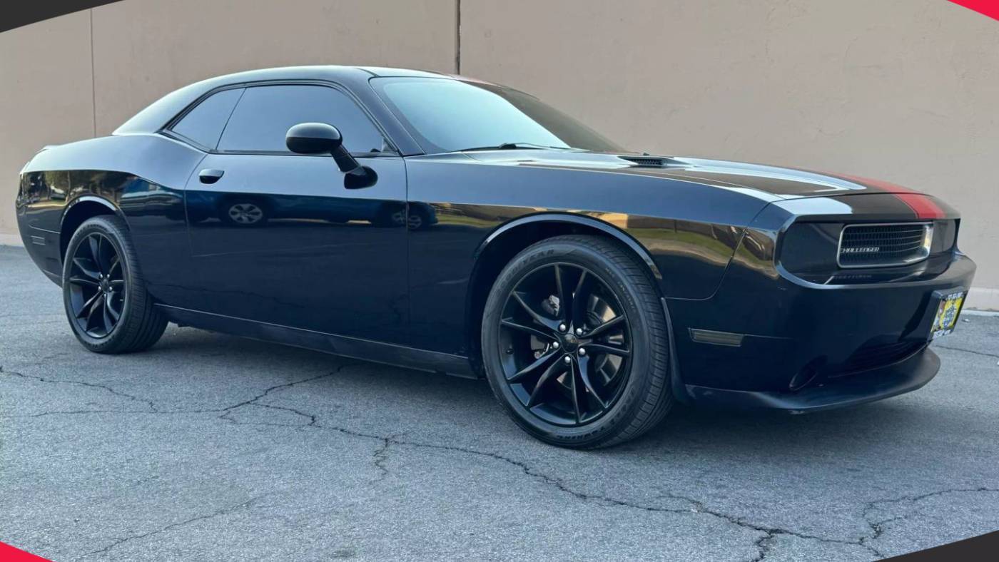 2013 Dodge Challenger Rallye Redline — Coupe — 128,946 mi — Bell, CA