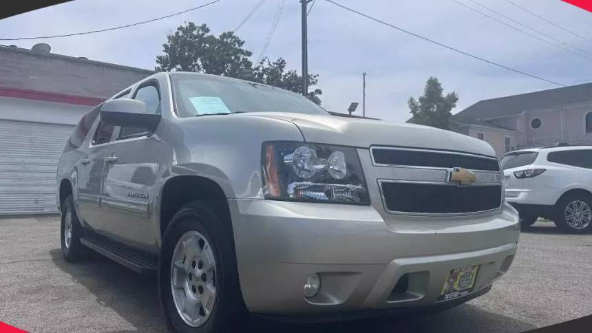 2014 Chevrolet Suburban LT — SUV — 135,684 mi — Bell, CA