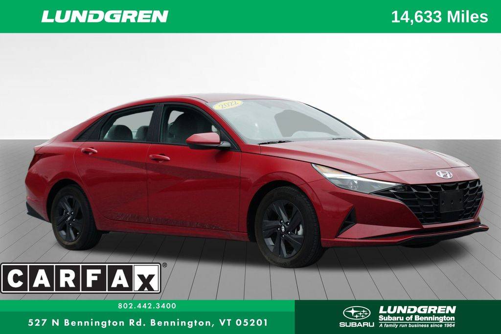 2022 Hyundai Elantra SEL — Sedan — 14,630 mi — Bennington, VT