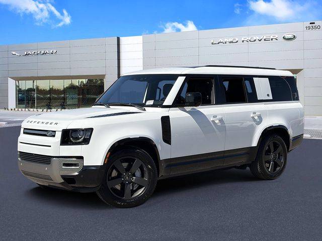 2023 Land Rover Defender SE