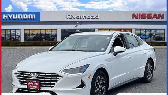 2023 Hyundai Sonata Hybrid Blue — Sedan — 72 mi — Riverhead, NY