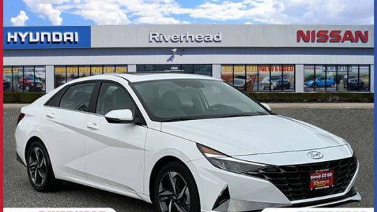 2023 Hyundai Elantra Hybrid Limited — Sedan — 5,333 mi — Riverhead, NY
