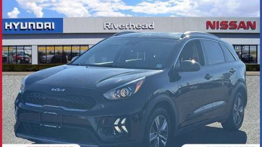 2022 Kia Niro Hybrid LXS — SUV — 35,501 mi — Riverhead, NY