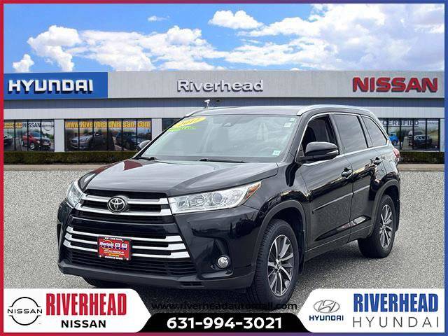 2017 Toyota Highlander SE V6 — SUV — 95,223 mi — Riverhead, NY